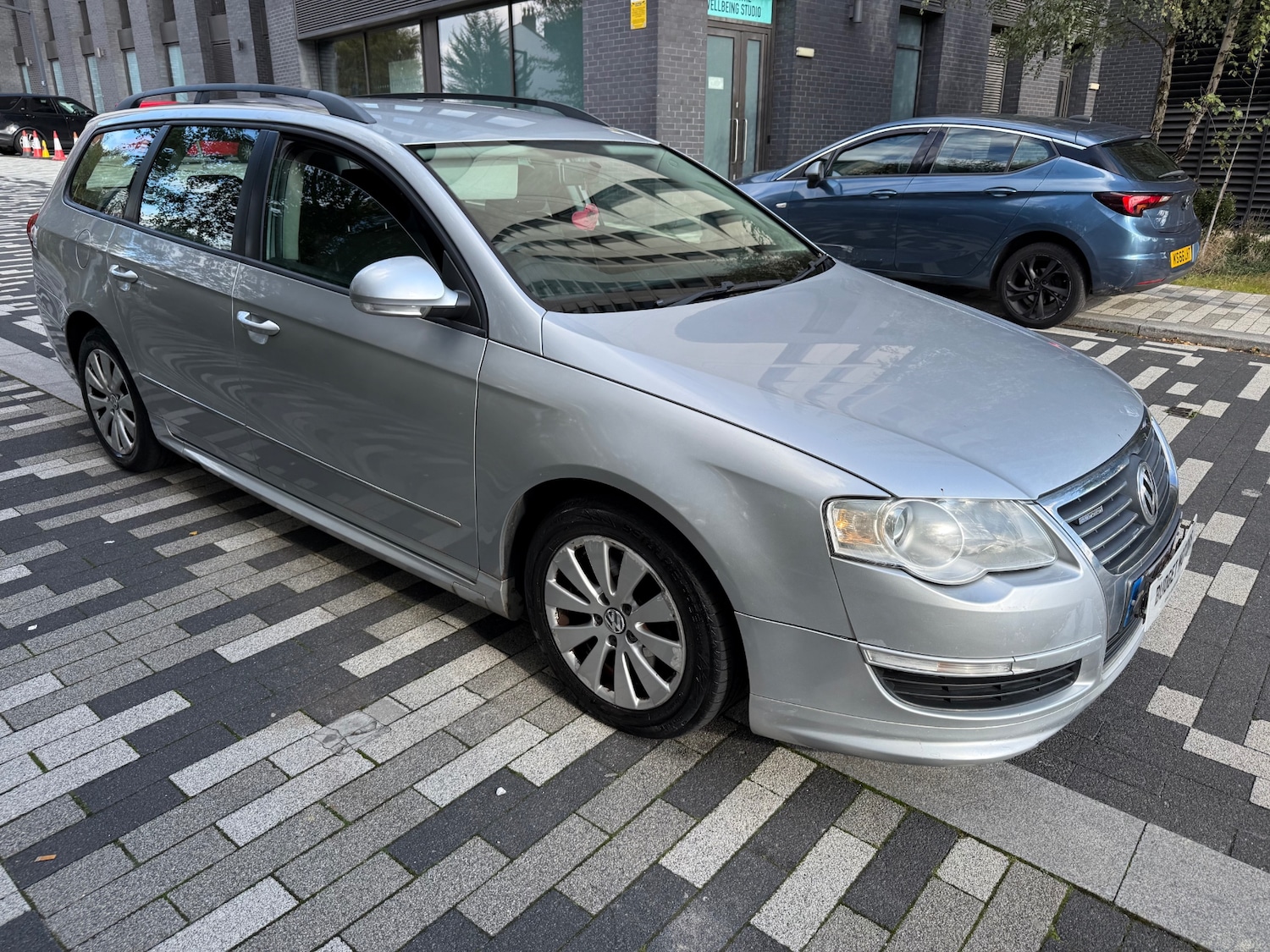 Used Volkswagen Passat 2010 for sale - 76389776: Photo 7