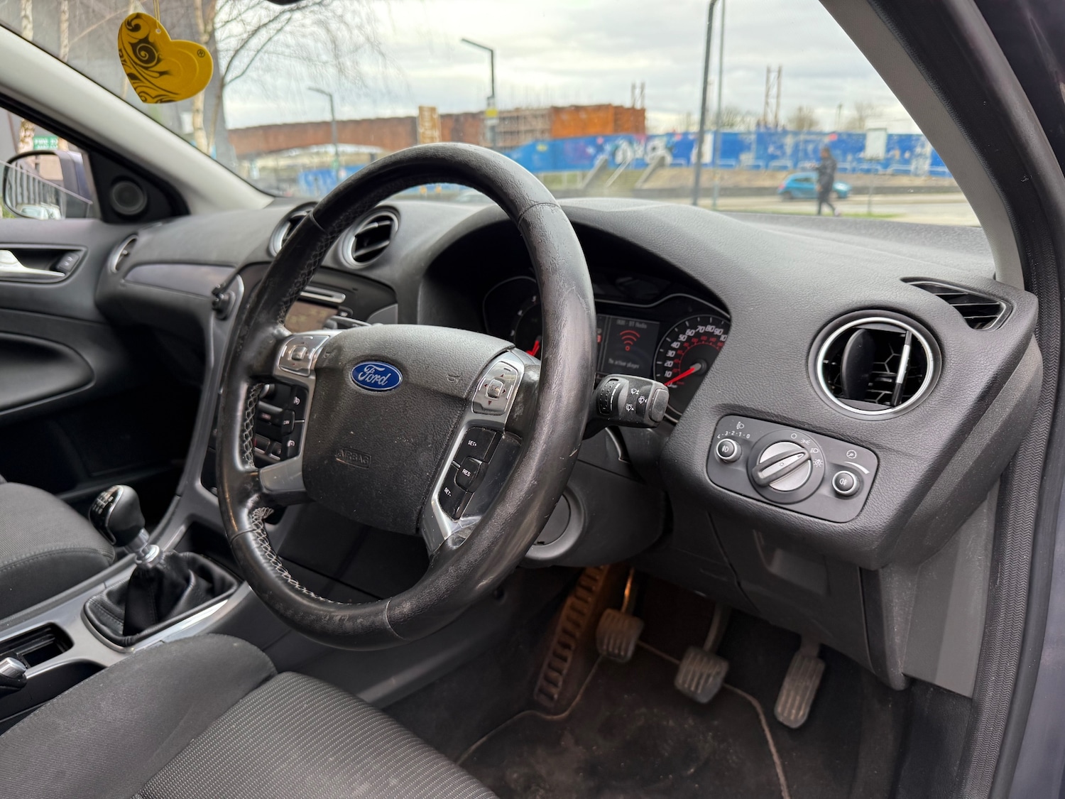 Used Ford Mondeo 2011 for sale - 77823503: Photo 15