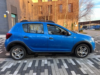 Used Dacia Sandero Stepway 2017 for sale - 76924783: Photo