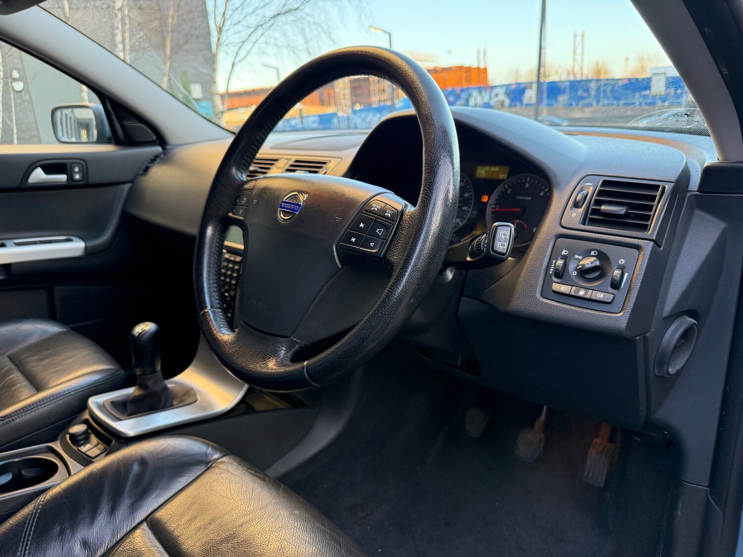 Used Volvo V50 2005 for sale - 77921201: Photo 14