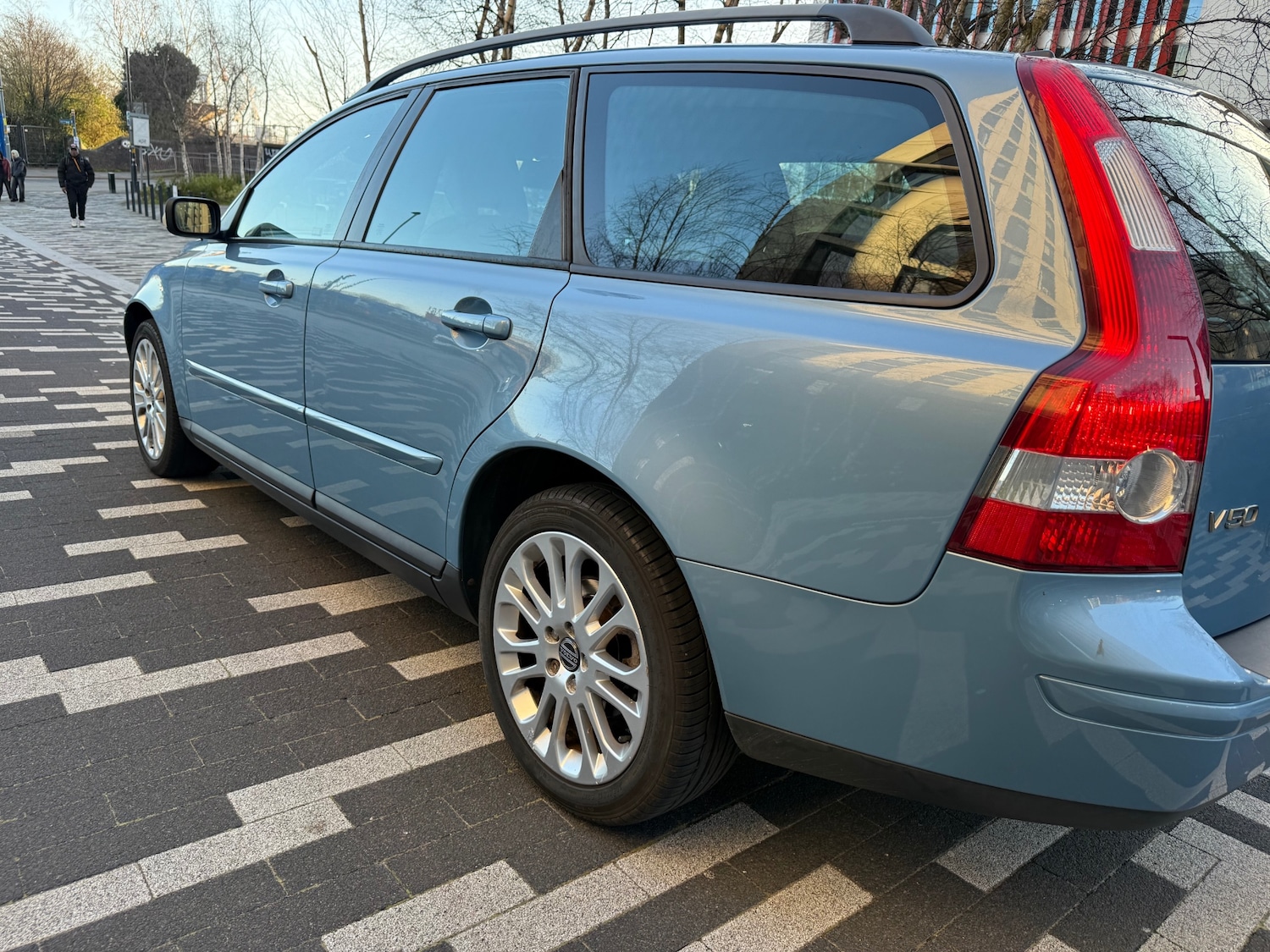Used Volvo V50 2005 for sale - 77921201: Photo 4