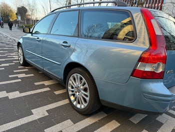 Used Volvo V50 2005 for sale - 77921201: Photo