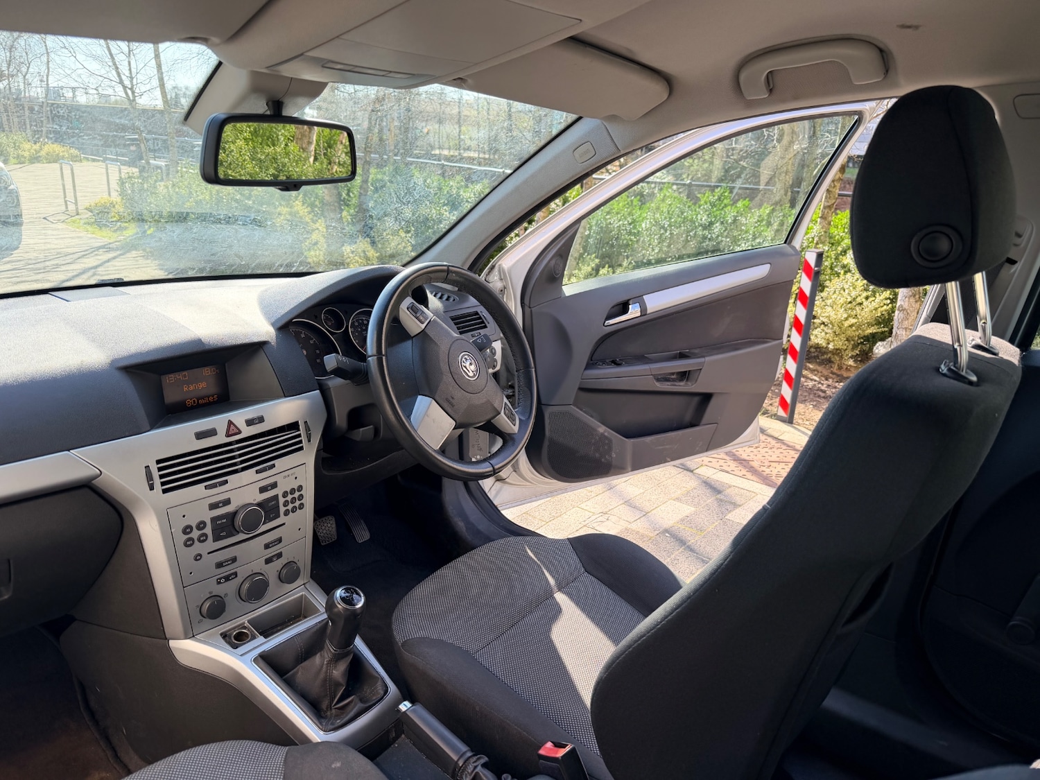 Used Vauxhall Astra 2010 for sale - 77938535: Photo 13