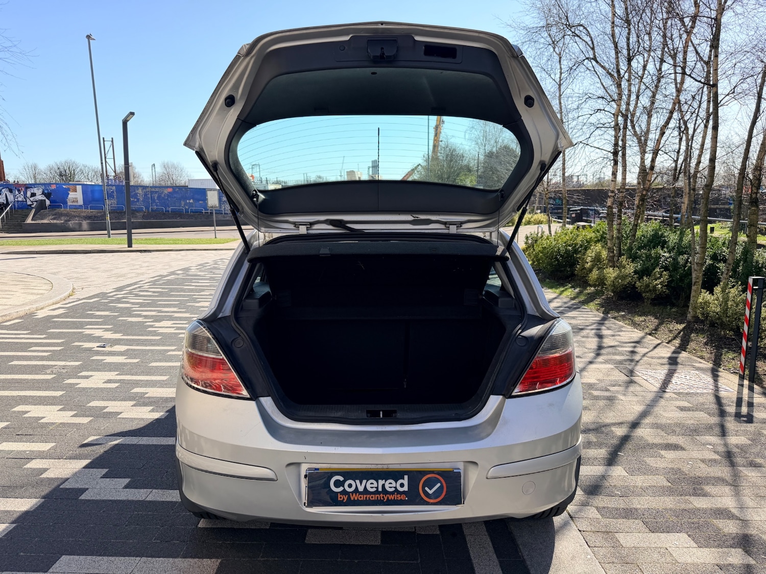 Used Vauxhall Astra 2010 for sale - 77938535: Photo 5