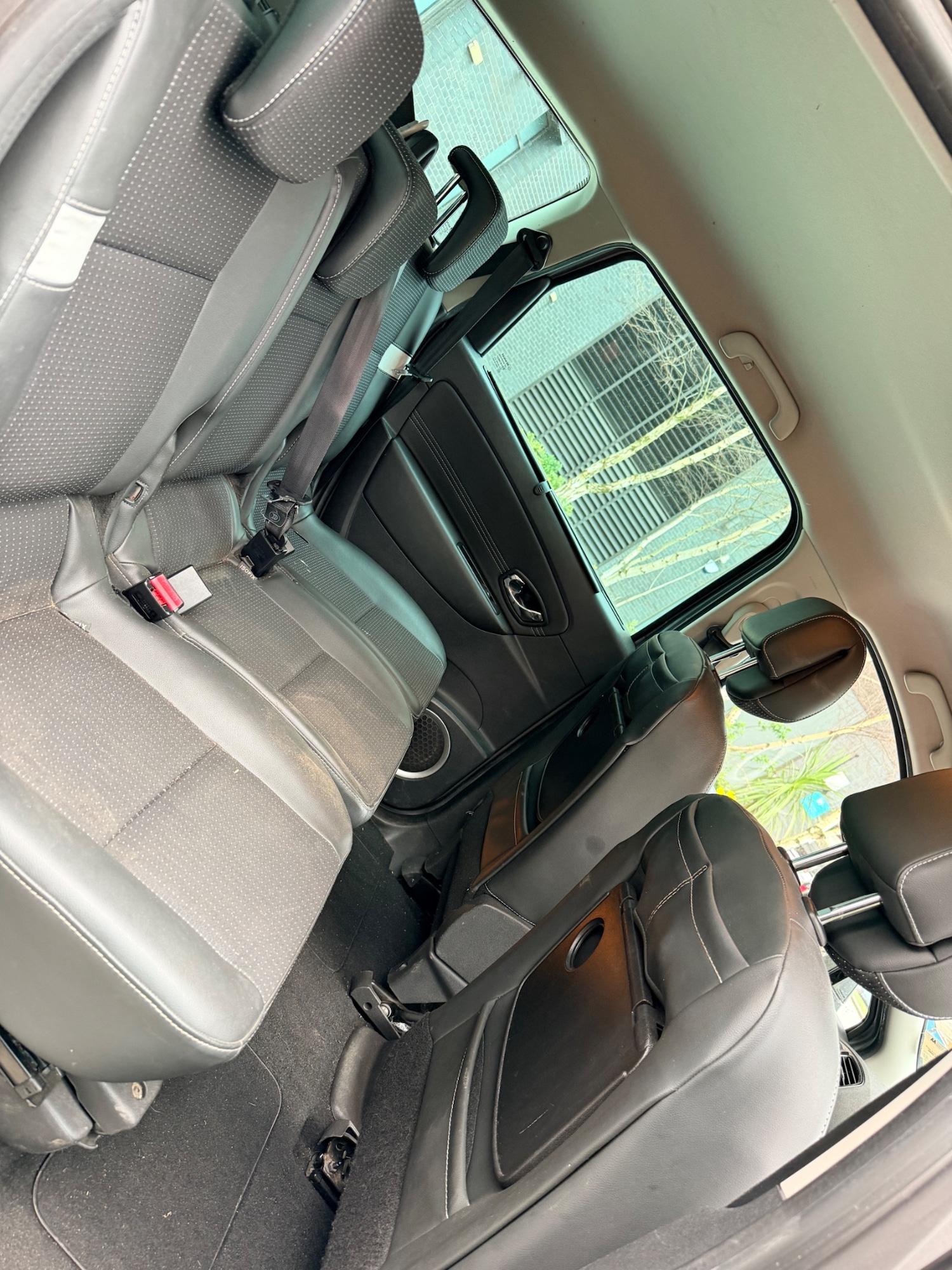 Used Renault Grand Scenic 2012 for sale - 77741357: Photo 10