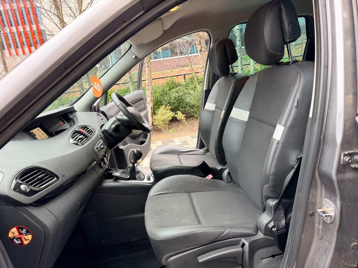 Used Renault Grand Scenic 2012 for sale - 77741357: Photo 11