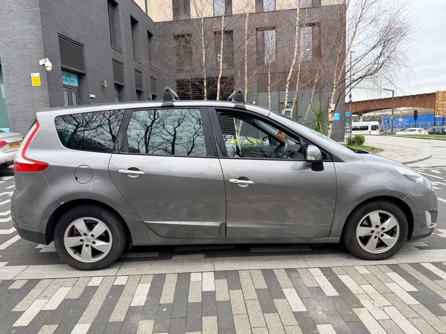 Used Renault Grand Scenic 2012 for sale - 77741357: Photo 7