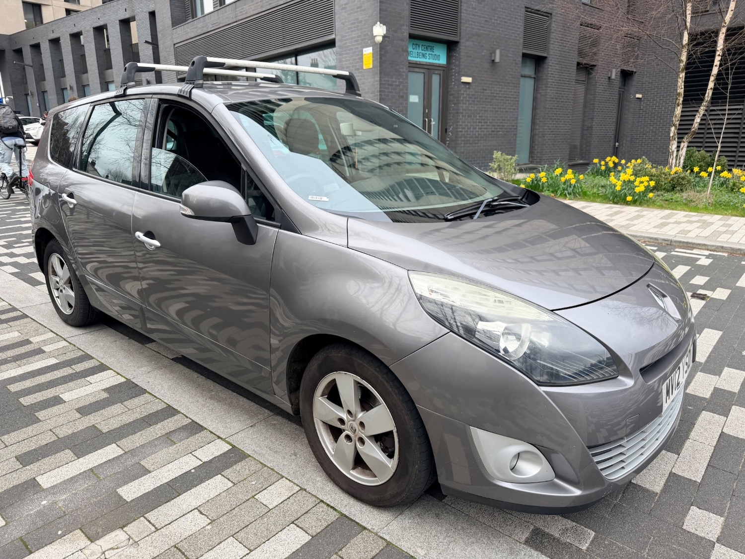 Used Renault Grand Scenic 2012 for sale - 77741357: Photo 8