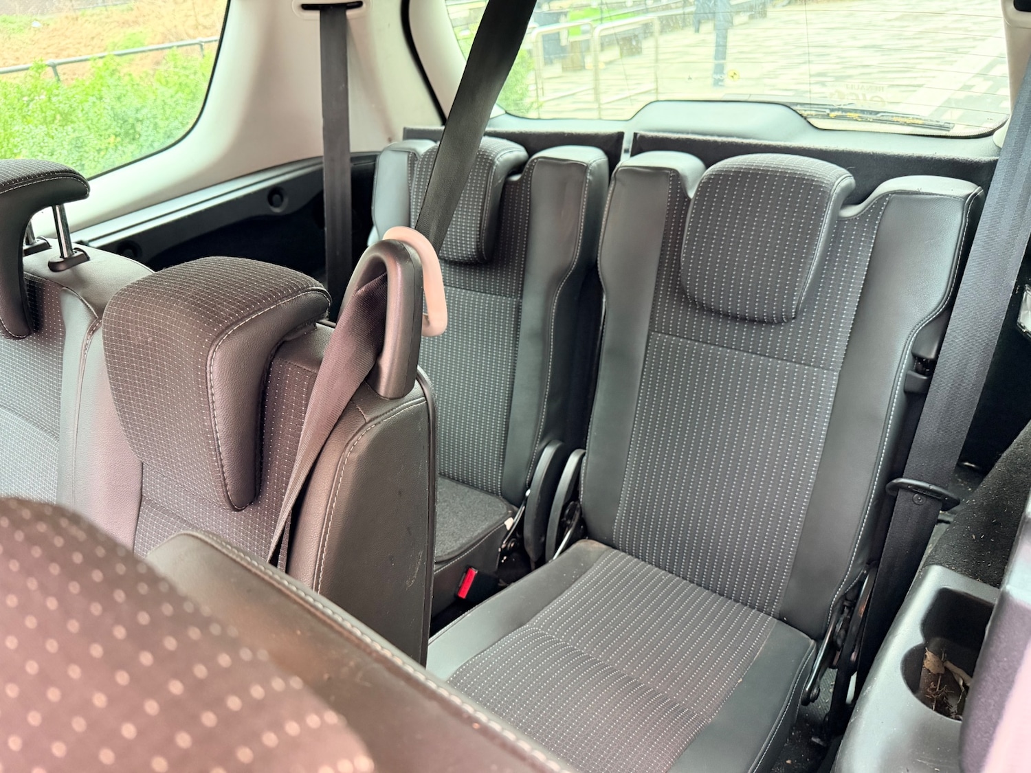 Used Renault Grand Scenic 2012 for sale - 77741357: Photo 9