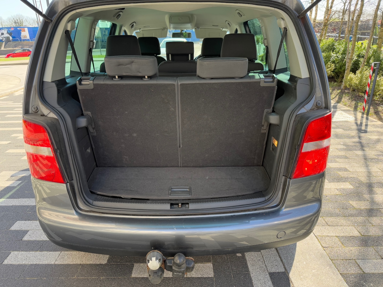 Used Volkswagen Touran 2005 for sale - 77932816: Photo 10