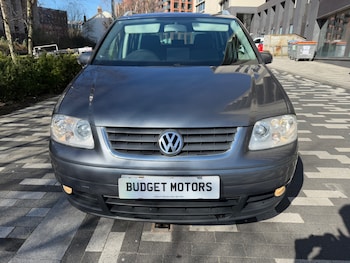 Used Volkswagen Touran 2005 for sale - 77932816: Photo