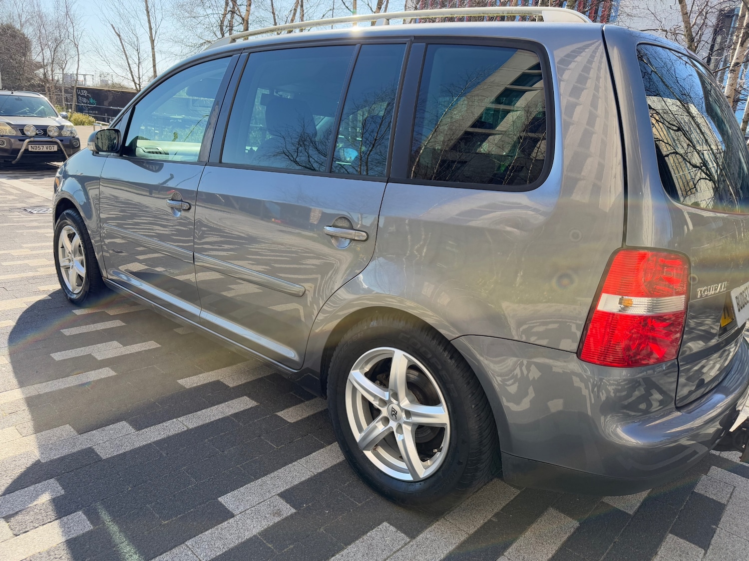 Used Volkswagen Touran 2005 for sale - 77932816: Photo 4