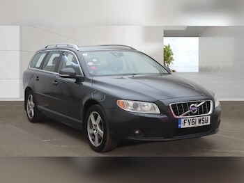 Used Volvo V70 2012 for sale - 78116699: Photo