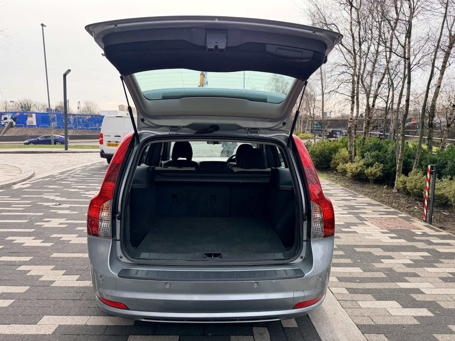 Used Volvo V50 2012 for sale - 77599535: Photo 6