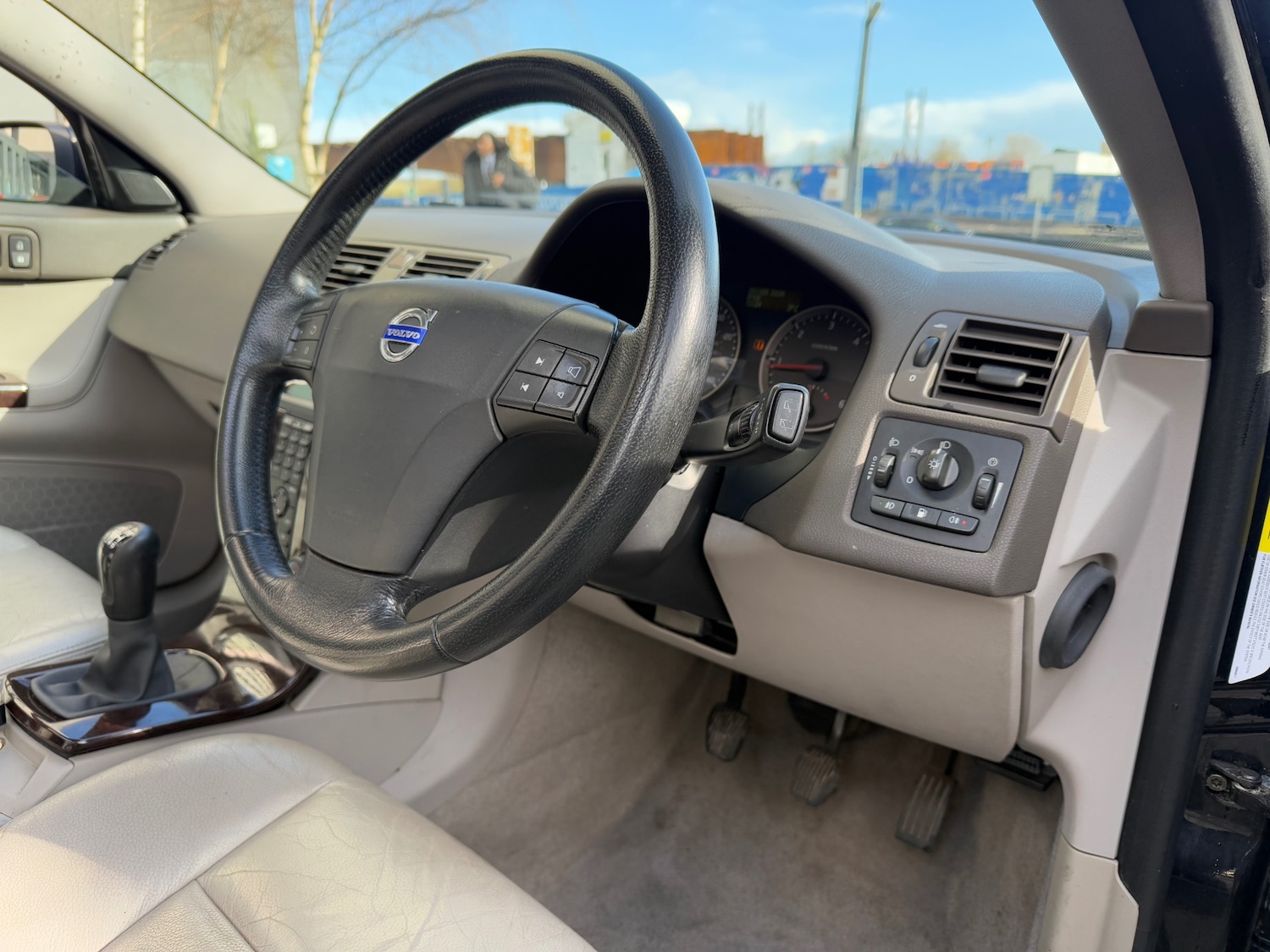 Used Volvo V50 2006 for sale - 78025824: Photo 15