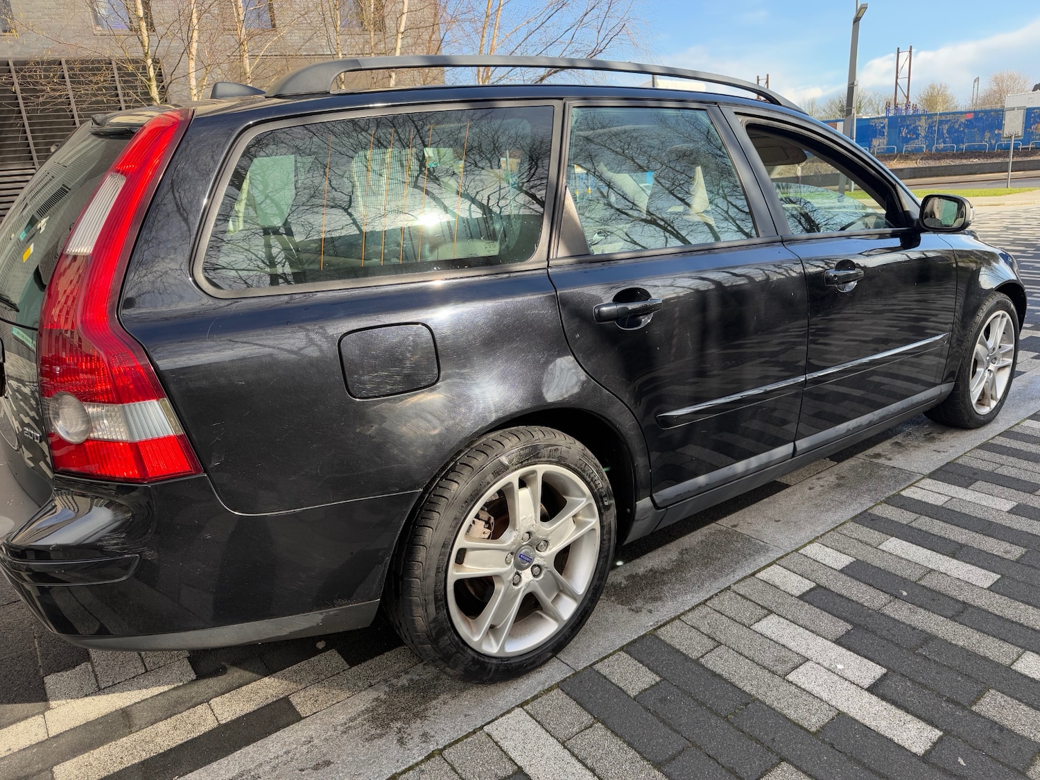 Used Volvo V50 2006 for sale - 78025824: Photo 17
