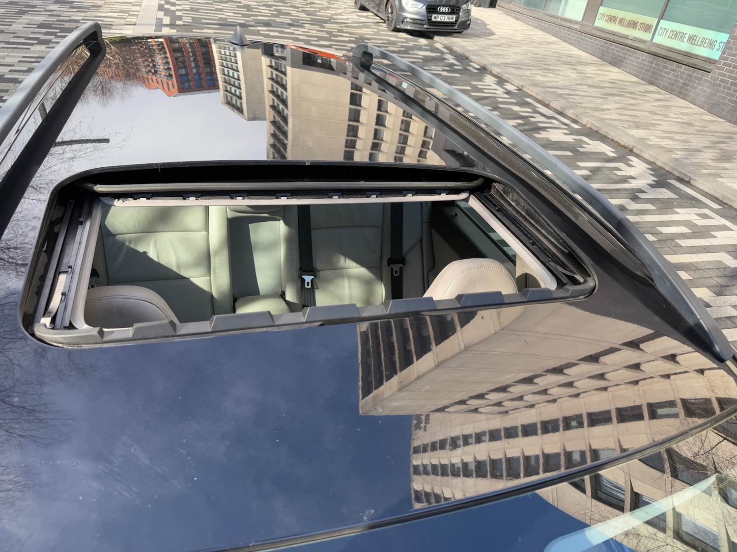 Used Volvo V50 2006 for sale - 78025824: Photo 18