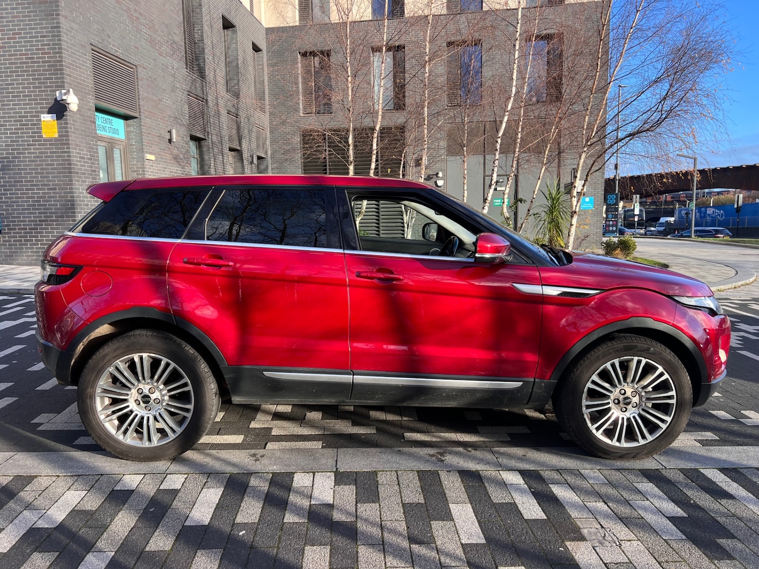 Used Land Rover Range Rover Evoque 2012 for sale - 76913989: Photo 2