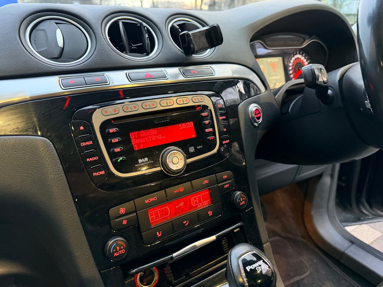 Used Ford S-Max 2011 for sale - 77201742: Photo 16