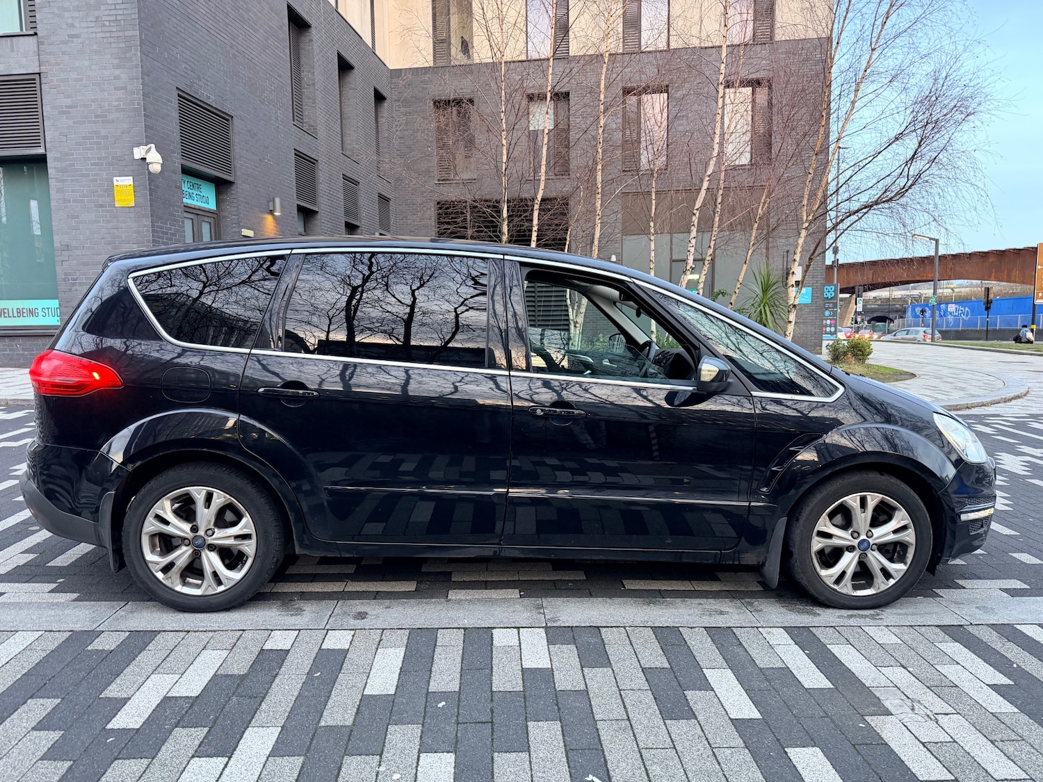 Used Ford S-Max 2011 for sale - 77201742: Photo 3