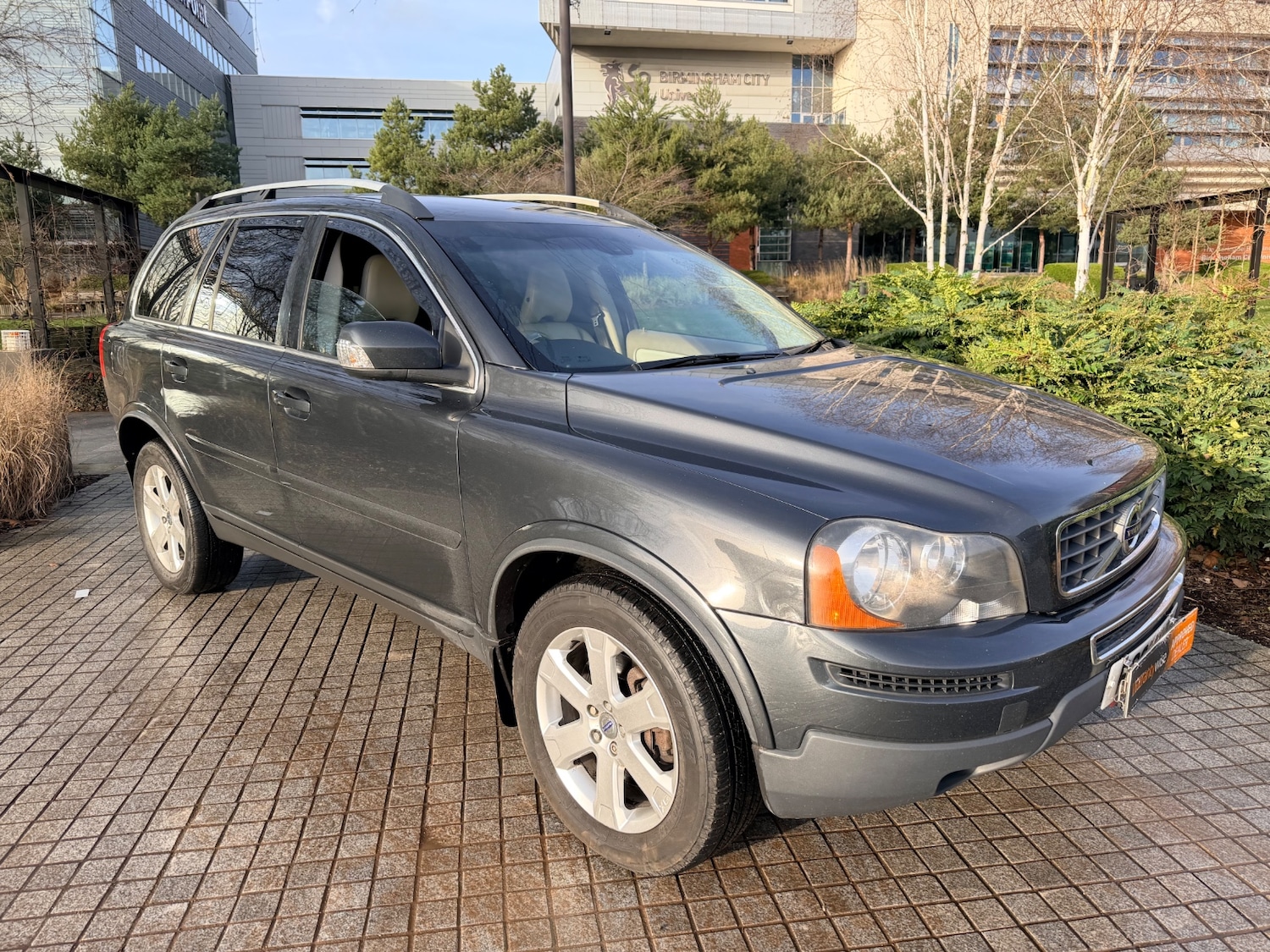 Used Volvo XC90 2011 for sale - 77632718: Photo 2