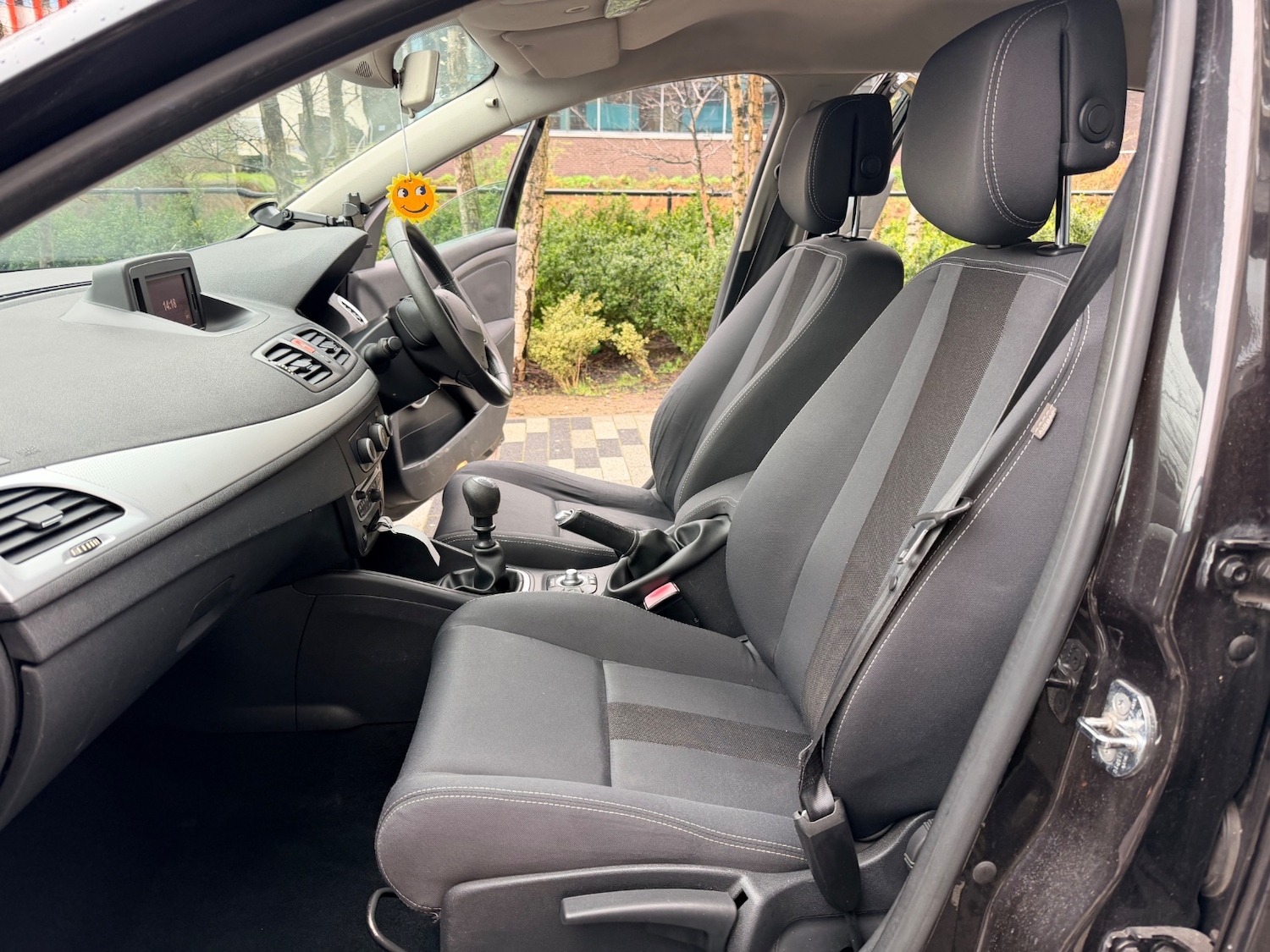 Used Renault Megane 2010 for sale - 78045969: Photo 11