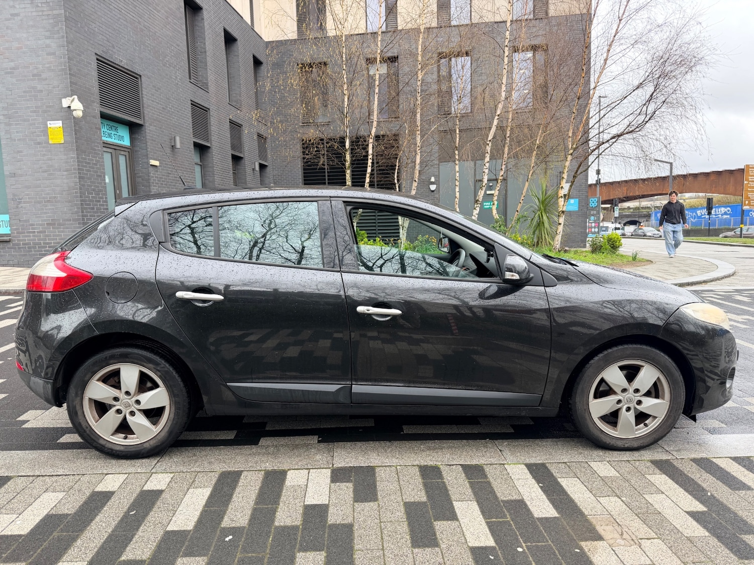 Used Renault Megane 2010 for sale - 78045969: Photo 6