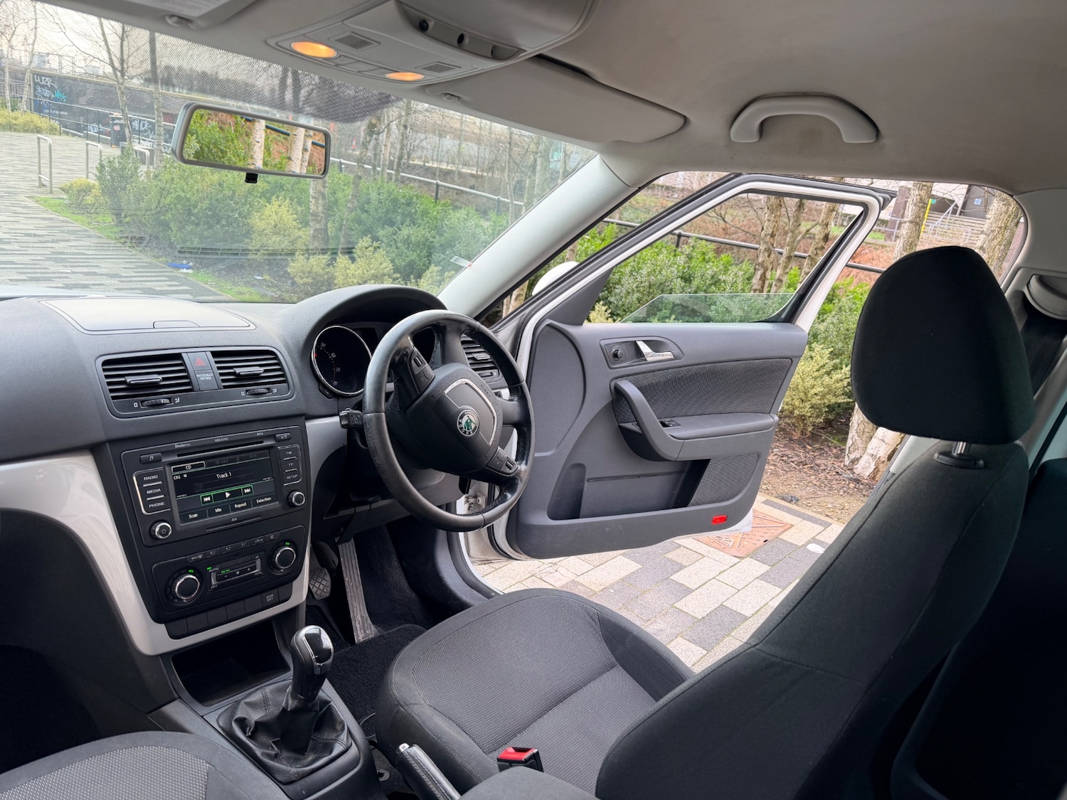 Used Skoda Yeti 2011 for sale - 77564573: Photo 12