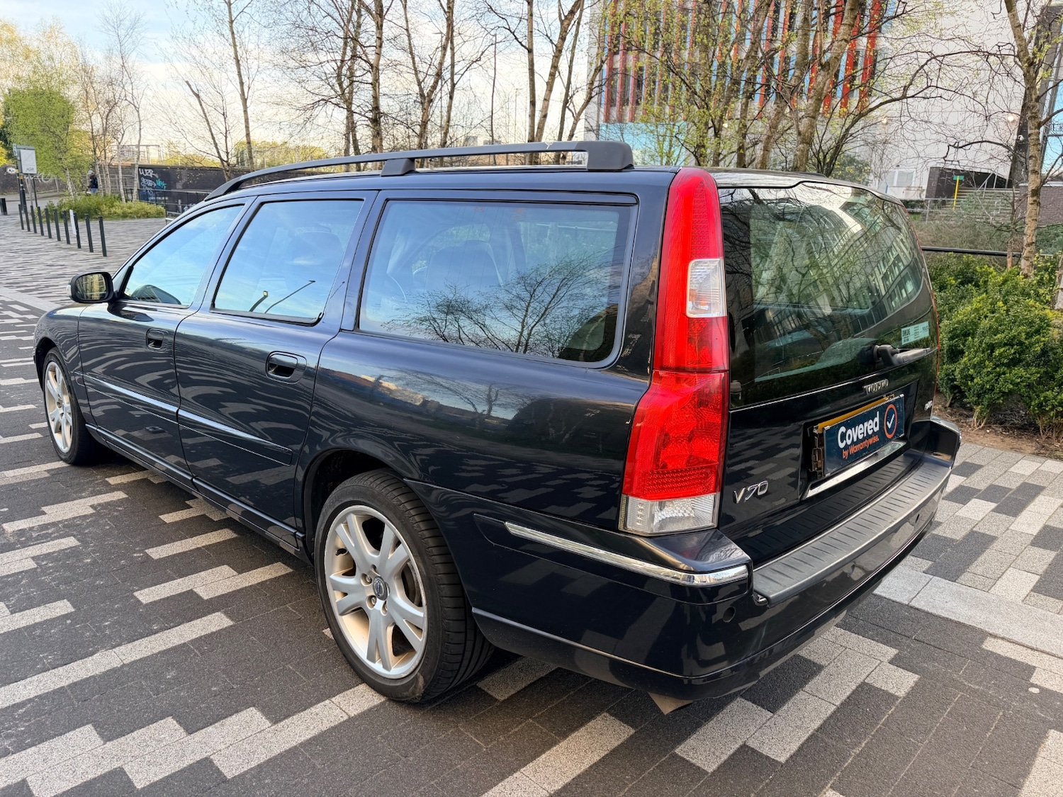 Used Volvo V70 2007 for sale - 78156419: Photo 3