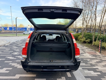 Used Volvo V70 2007 for sale - 78156419: Photo