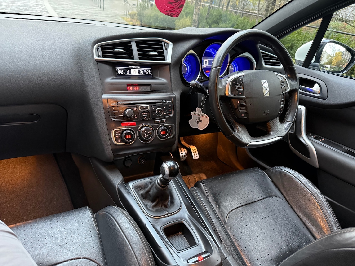 Used Citroen DS4 2012 for sale - 76684468: Photo 16