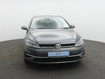 Used Volkswagen Golf 2018 for sale - 78059315: Photo