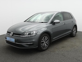Used Volkswagen Golf 2018 for sale - 78059315: Photo