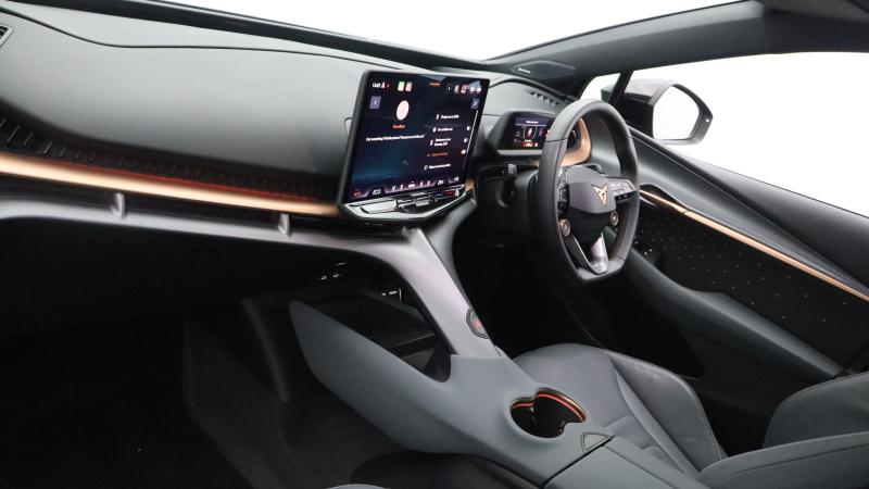 Used Cupra Tavascan 2025 for sale - 77599688: Photo 2