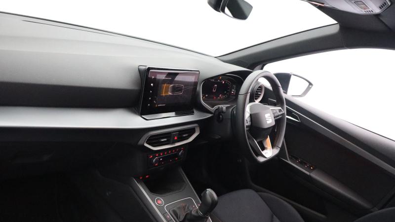 Used SEAT Arona 2024 for sale - 77599702: Photo 2