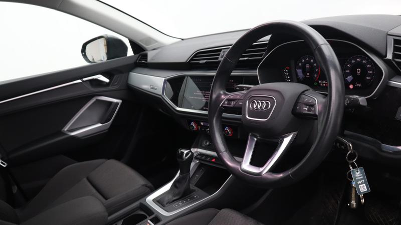 Used Audi Q3 2021 for sale - 77599732: Photo 11