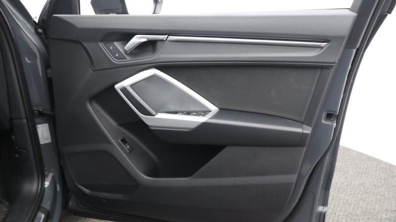 Used Audi Q3 2021 for sale - 77599732: Photo 24