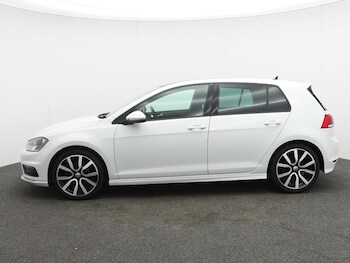 Used Volkswagen Golf 2016 for sale - 77825930: Photo