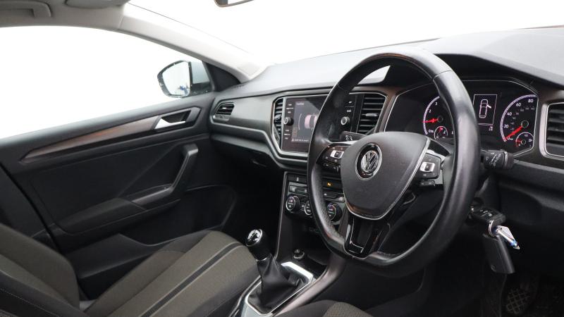 Used Volkswagen T-Roc 2018 for sale - 77599713: Photo 11