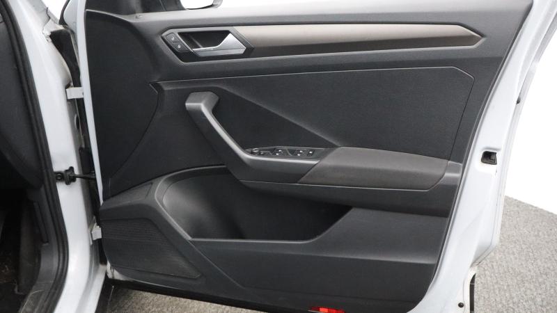 Used Volkswagen T-Roc 2018 for sale - 77599713: Photo 23