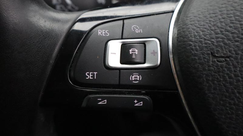 Used Volkswagen T-Roc 2018 for sale - 77599713: Photo 34