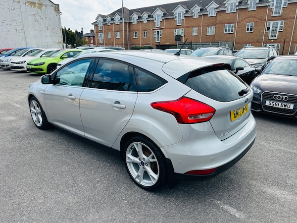 Used Ford Focus 2017 for sale - 76177325: Photo 11