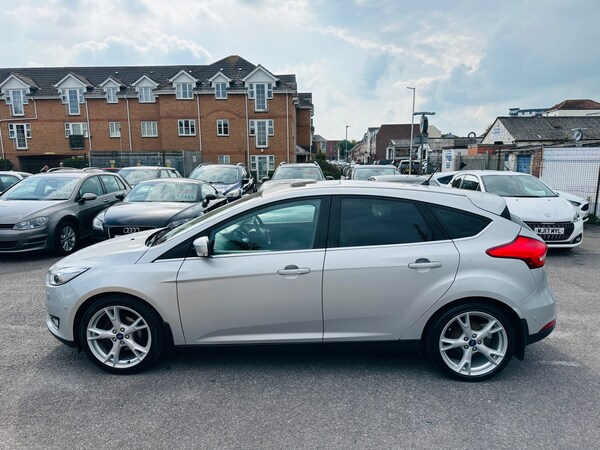 Used Ford Focus 2017 for sale - 76177325: Photo 7