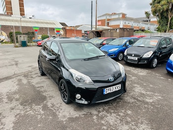 2013 (63) - 1.5 VVT-i Hybrid Icon+ 5dr CVT