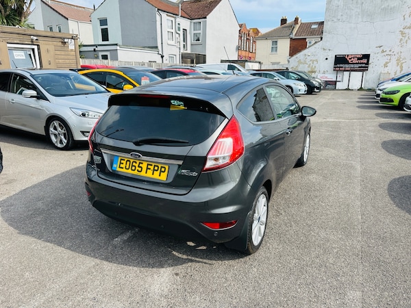 Used Ford Fiesta 2015 for sale - 76177328: Photo 10