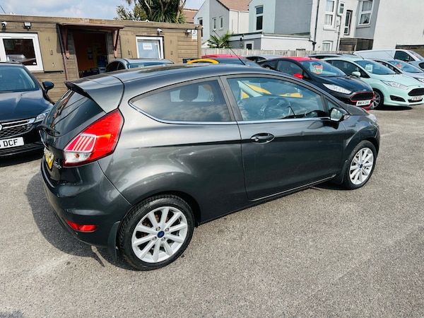 Used Ford Fiesta 2015 for sale - 76177328: Photo 12