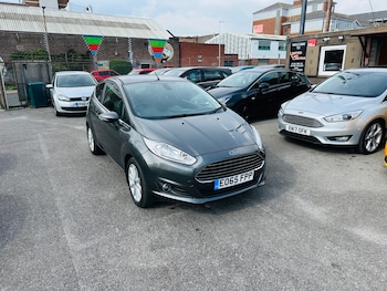 Used Ford Fiesta 2015 for sale - 76177328: Photo