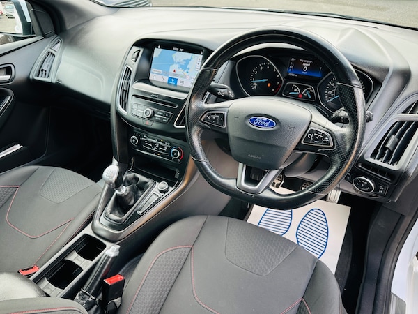 Used Ford Focus 2017 for sale - 76177580: Photo 15