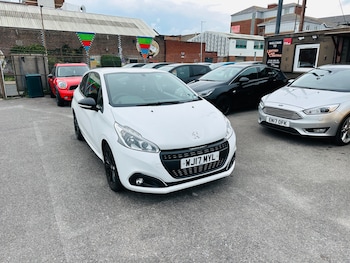 Used Peugeot 208 2017 for sale - 76177475: Photo