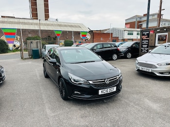 Vauxhall - Astra